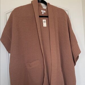 WOMENS AERIE SWEATER CARDIGAN SIZE XS/S OVERSIZED